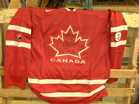 Canada2010red